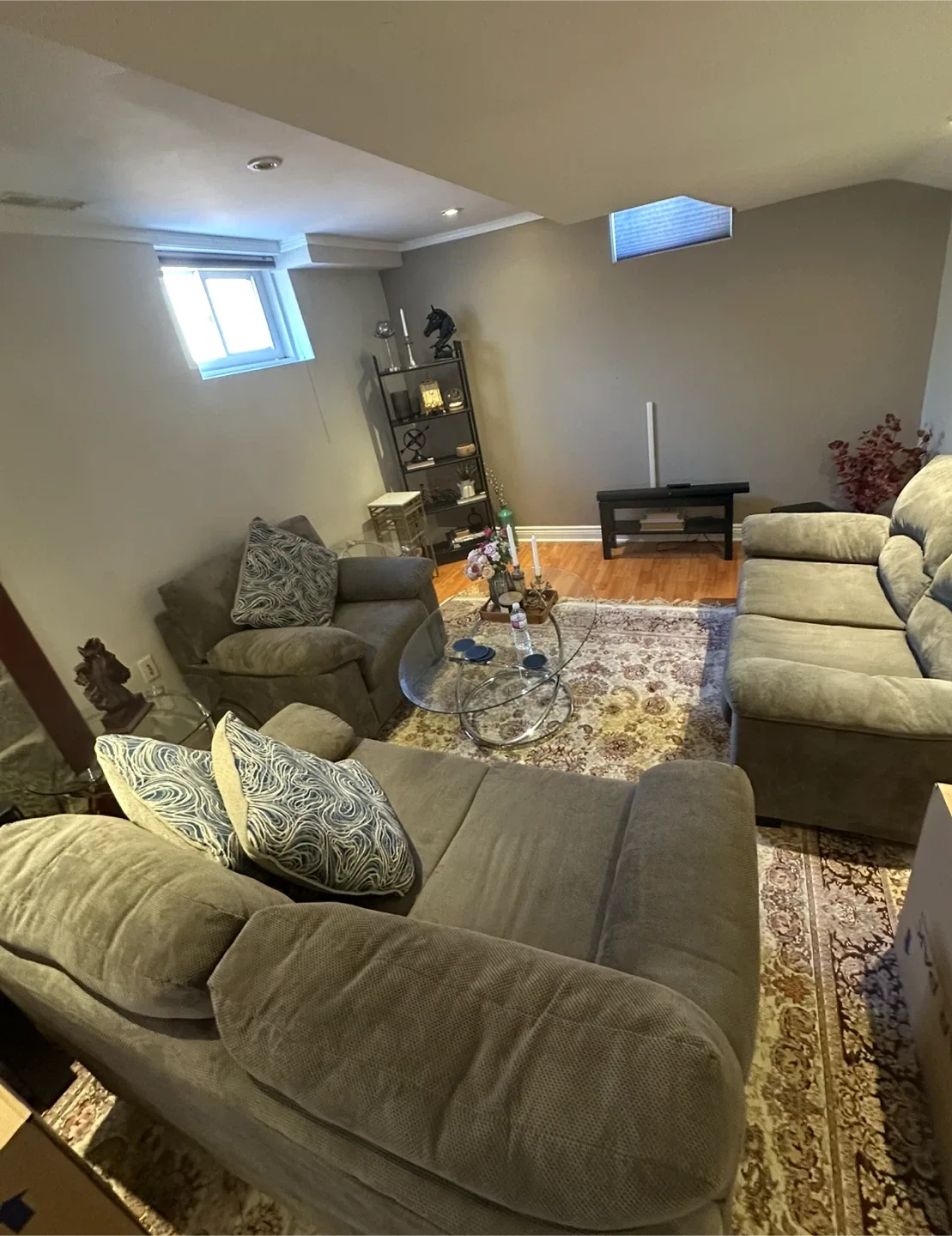 Living Room Set - Sofa, Loveseat, Chair & Coffee Table image indicator(2)