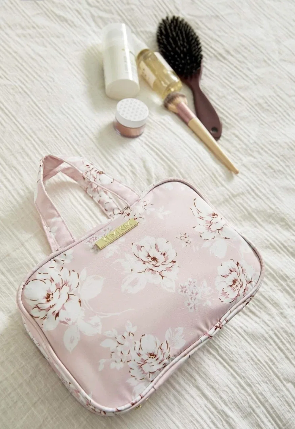 BNWT Yumi Kim Pink Floral Hanging Makeup Travel Bag image indicator(4)