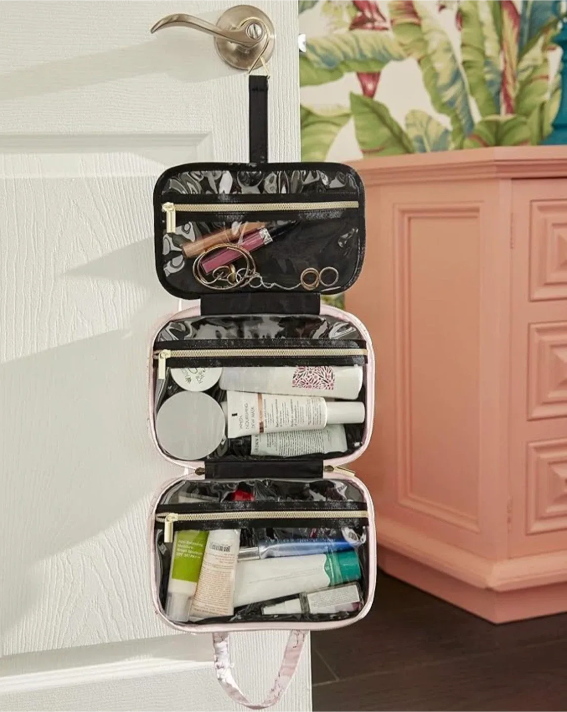 BNWT Yumi Kim Pink Floral Hanging Makeup Travel Bag image indicator(7)