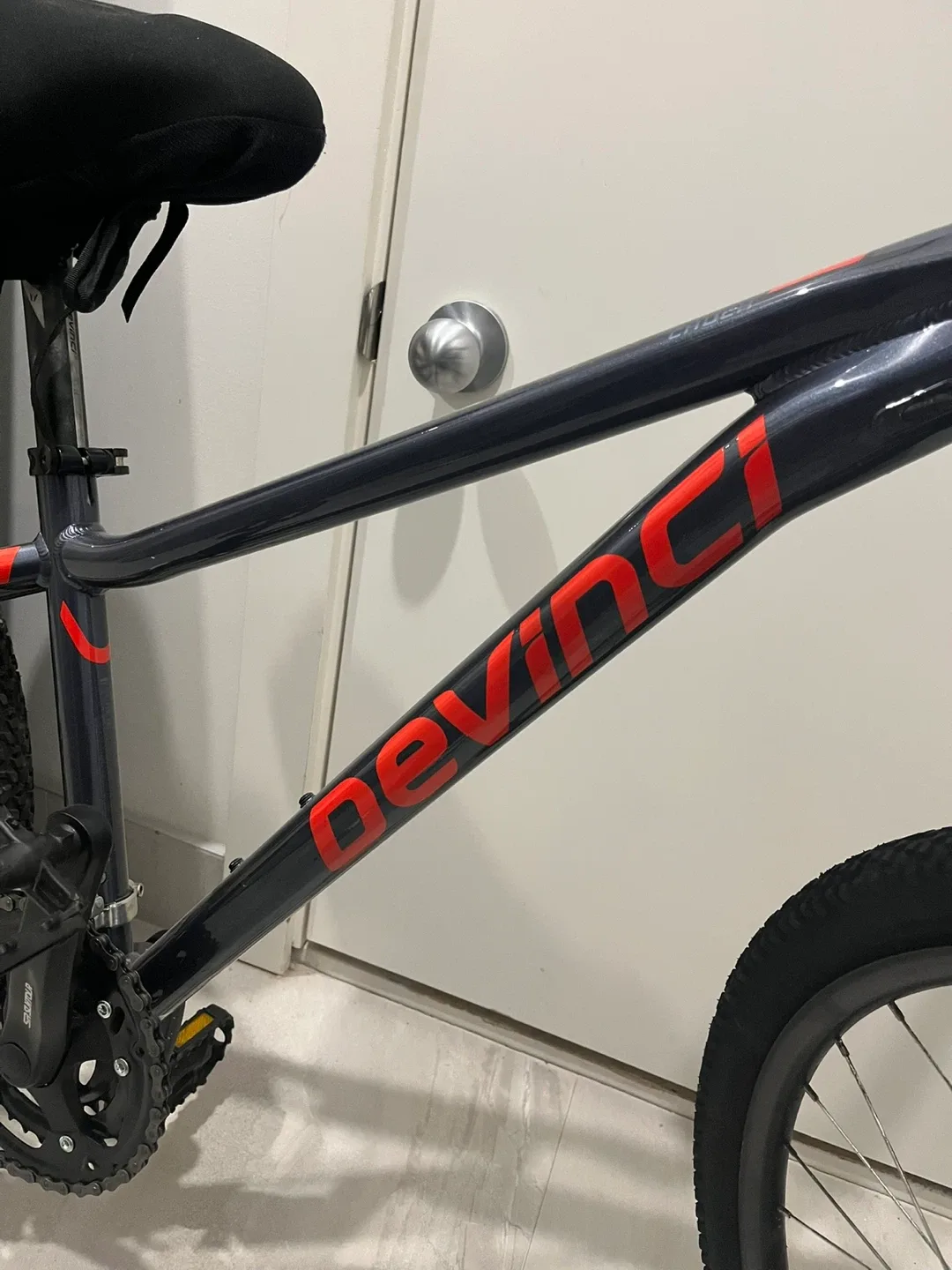 Devinci Mountain Bike - Shimano Components image indicator(2)