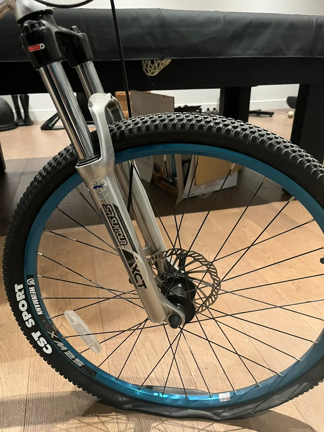 Alite 350 Mountain Bike - Silver/Blue image indicator(5)