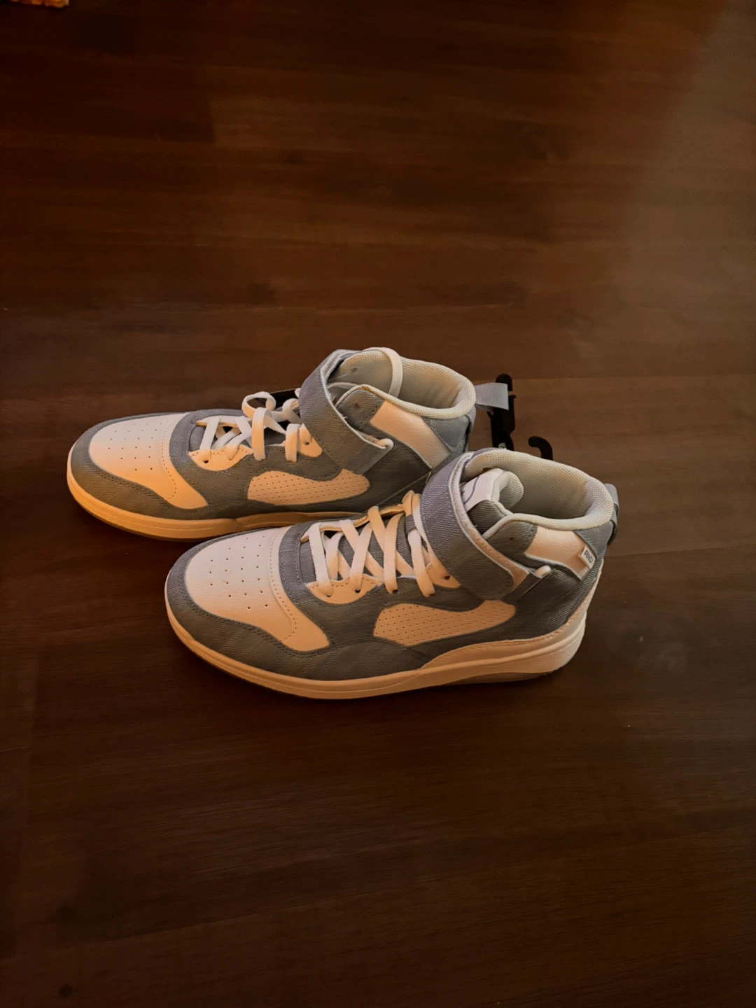 New Boys Shoes size 7 - photo 2