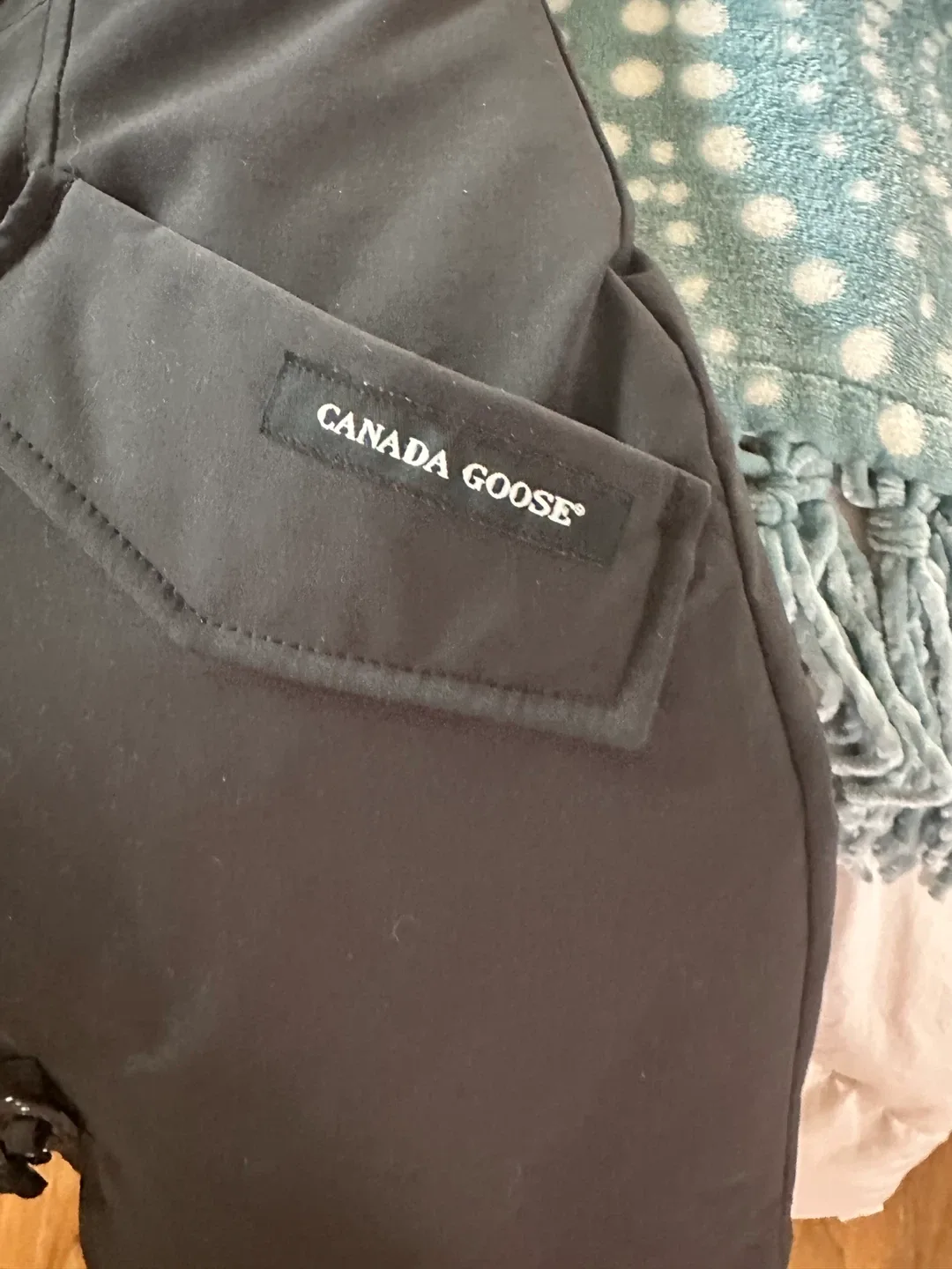 Canada Goose Parka - Size 2XS image indicator(3)