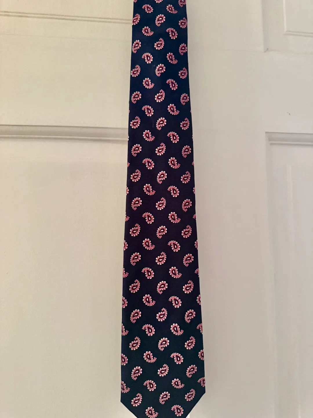 Thomas Pink Navy Paisley Necktie thumbnail