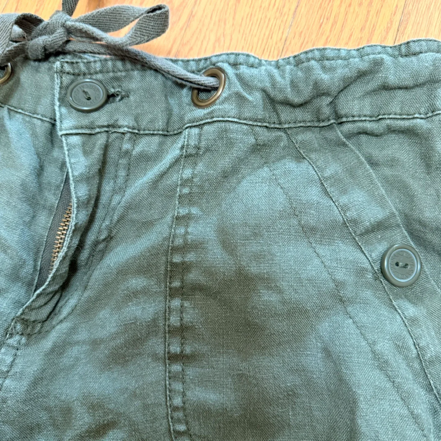 Sanctuary Draw String Shorts Size 29 Green Olive 100% Linen image indicator(6)