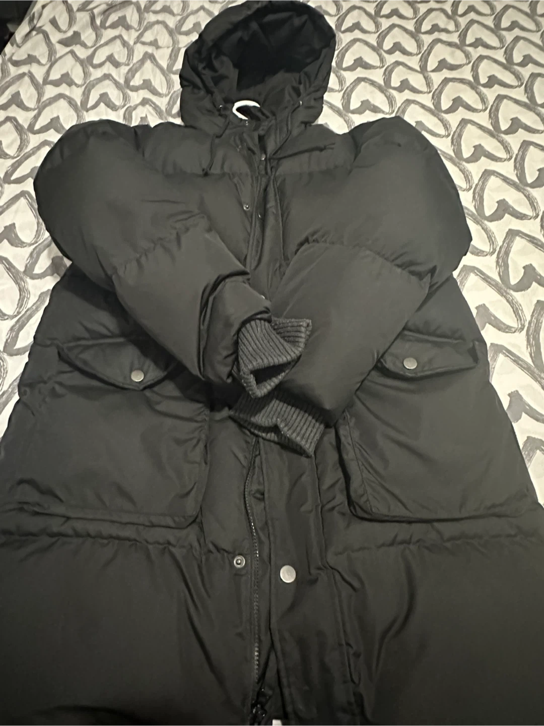 Old Navy Black Puffer Coat - Size M
