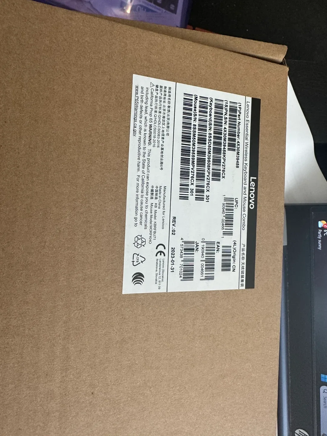 Lenovo Essential Wireless Keyboard & Mouse Combo - NEW image indicator(2)