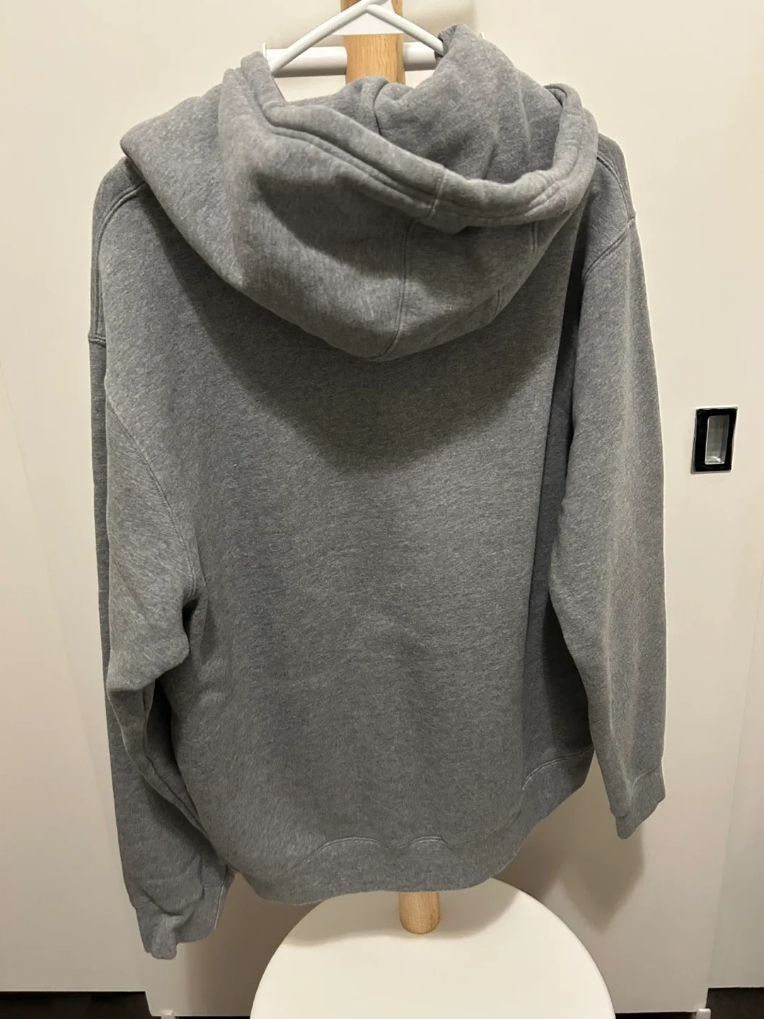 CAT Hoodie image indicator(2)