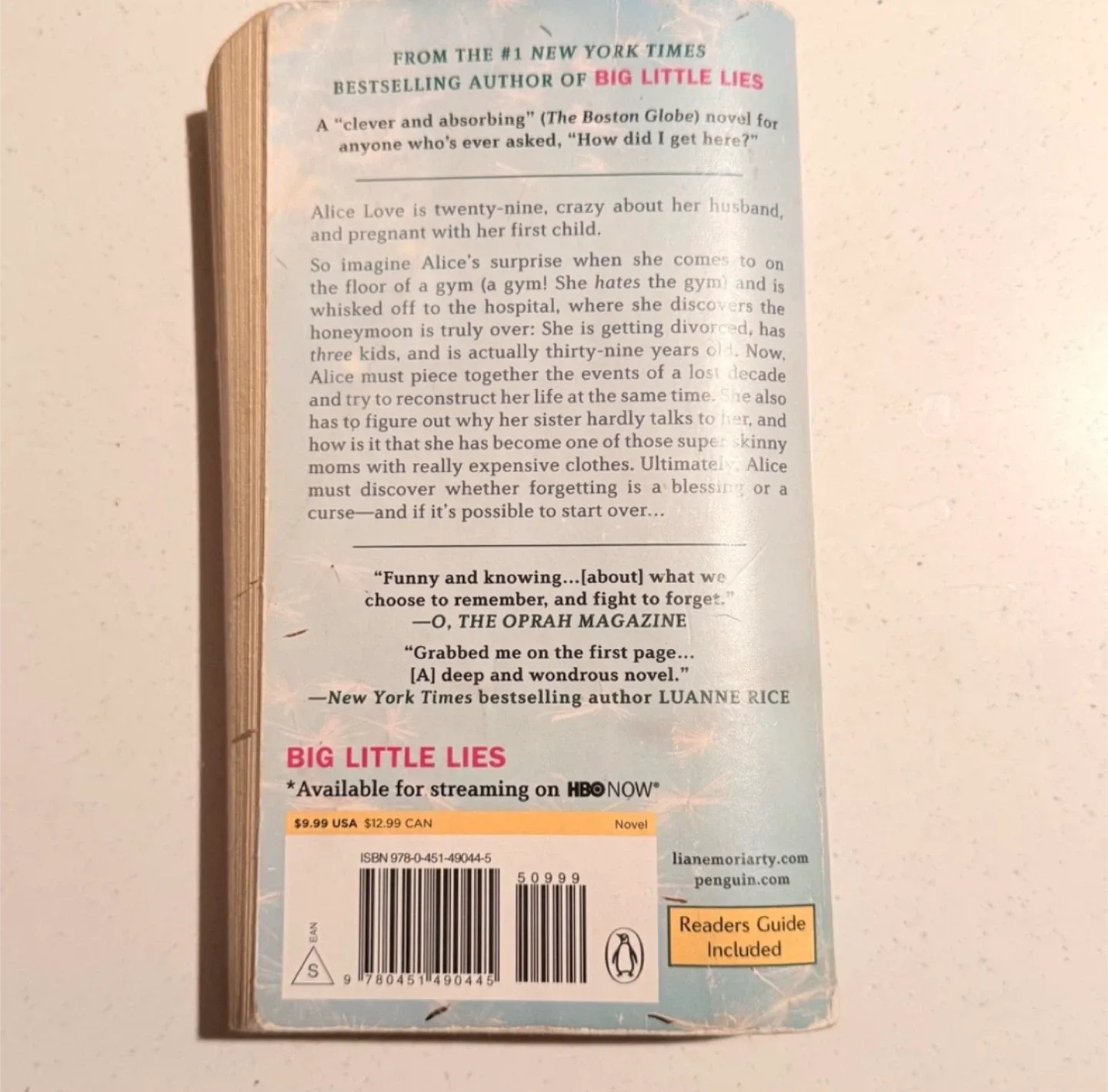 📚 What Alice Forgot by Liane Moriarty Paperback Novel image indicator(2)