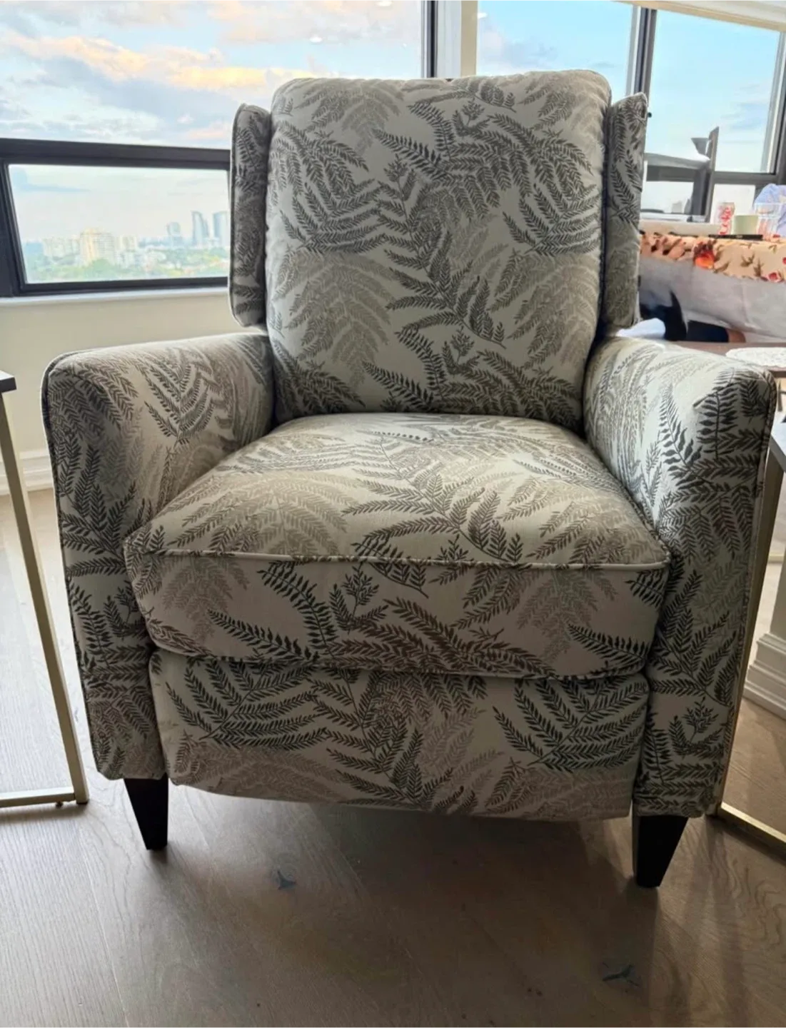 SONOMA HIGH LEG CHAIR (A SET OF 2) image indicator(2)