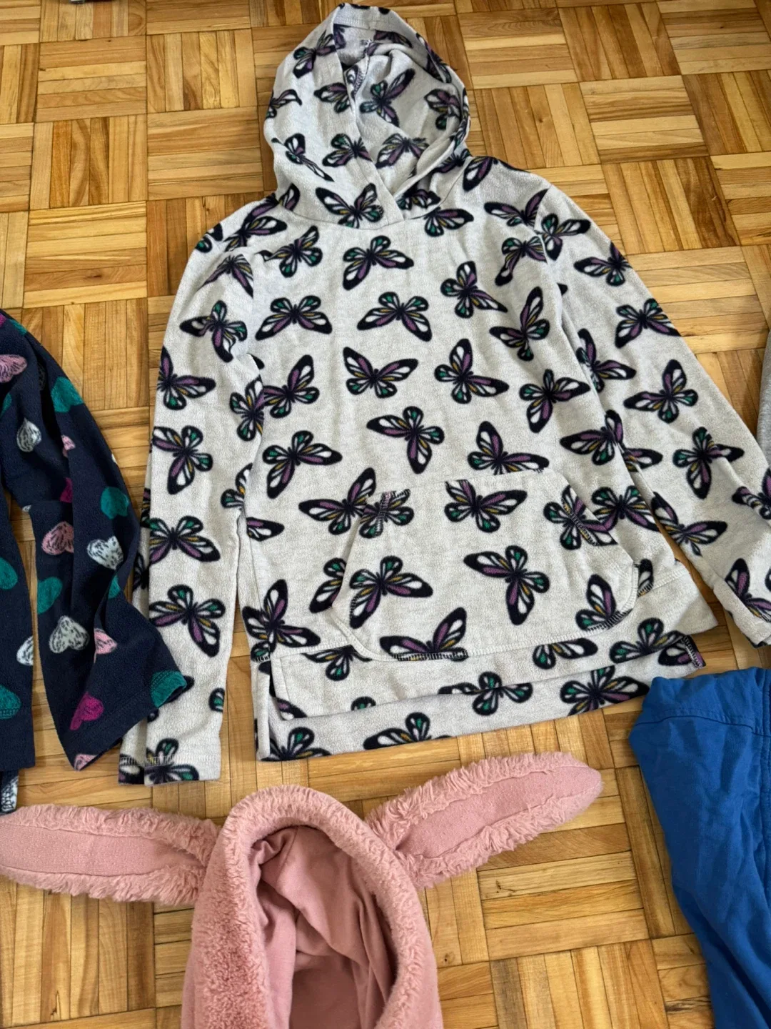 Kids' Assorted Clothing Bundle; Size-7-12 image indicator(2)