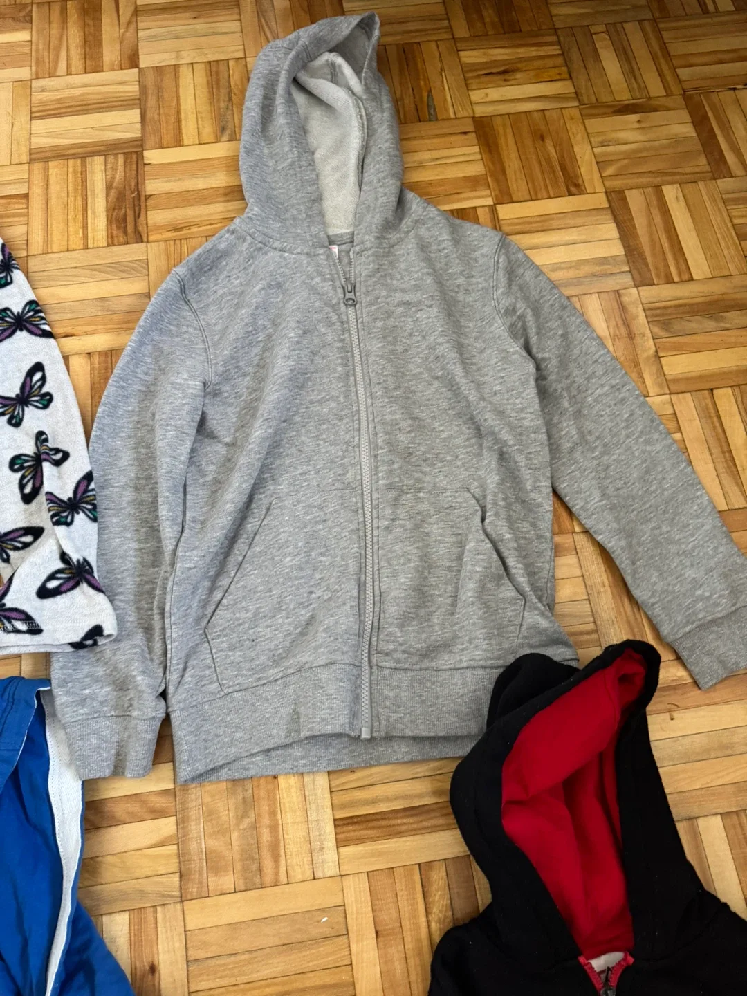 Kids' Assorted Clothing Bundle; Size-7-12 image indicator(7)