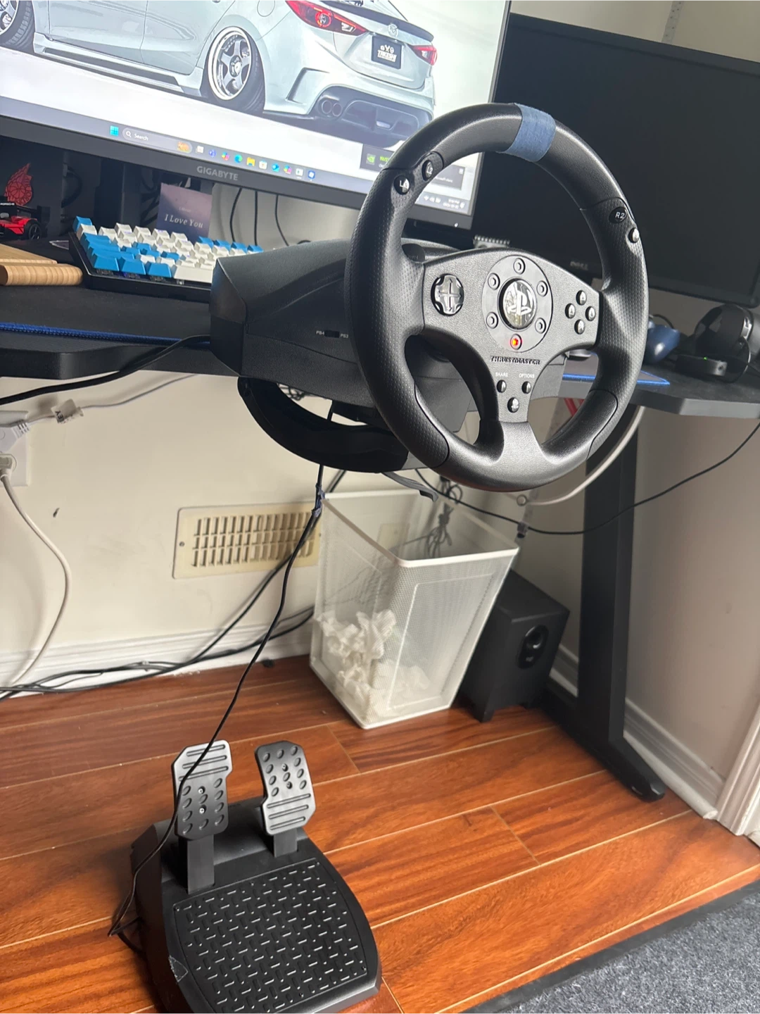 Thrustmaster Racing Wheel & Pedal Set