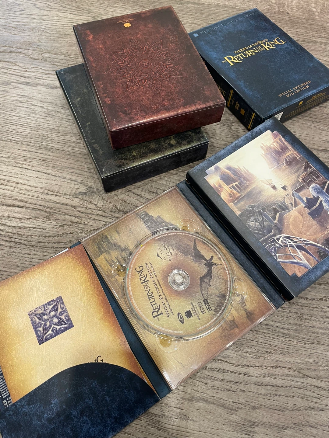 Lord of the Rings DVD Extended Edition Set - photo 5