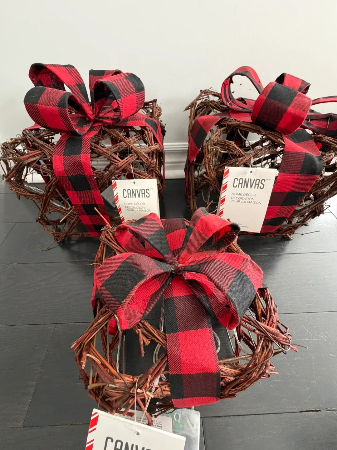 CANVAS Home Decor - Set of 3 (Brand new) image indicator(4)