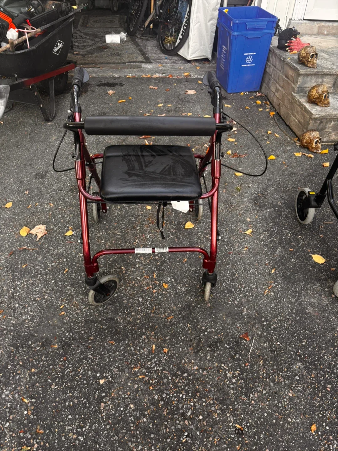 Lumex & Nexus Rollator Walkers with Seats image indicator(6)