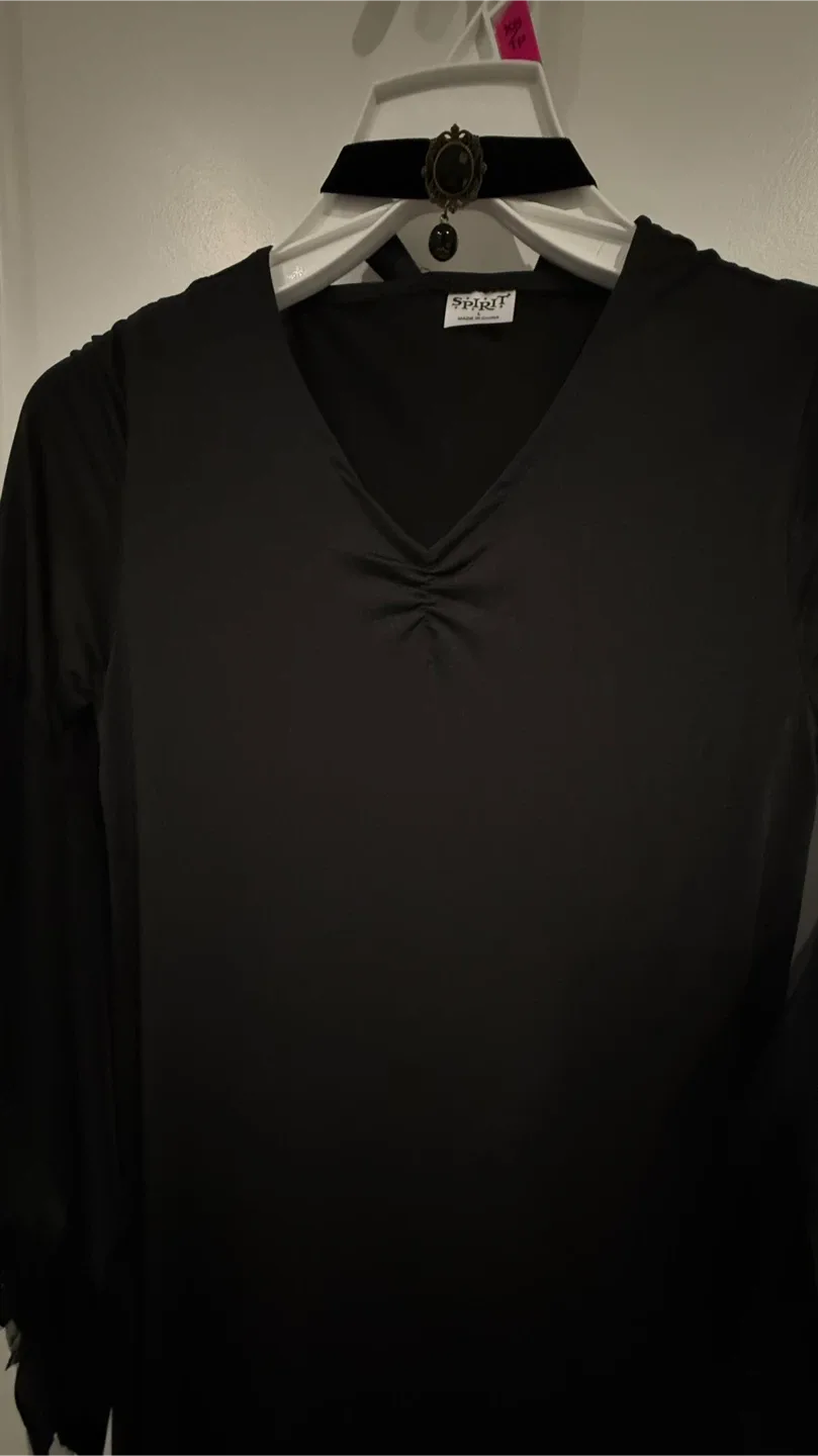 Spirit Halloween Dark Witch Costume (Size L) image indicator(3)