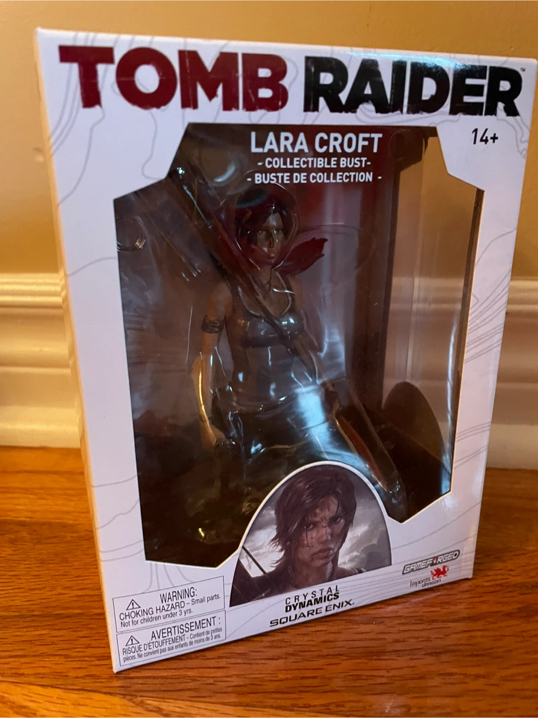 Tomb Raider Lara Croft Collectible Bust - New in Box!