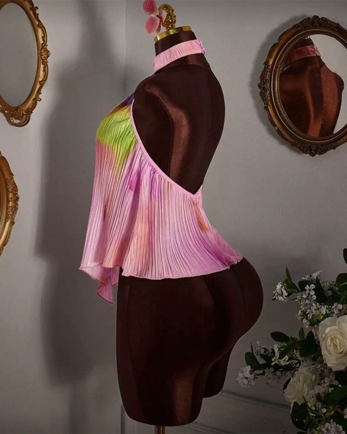 Pink Halter Top image indicator(2)