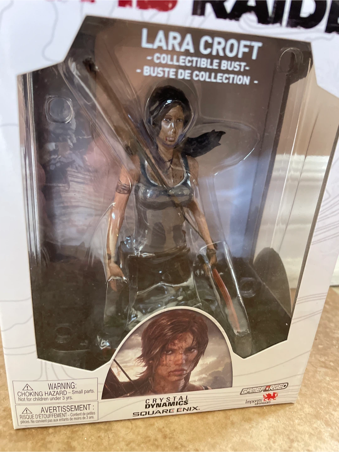 Tomb Raider Lara Croft Collectible Bust - New in Box! - photo 3