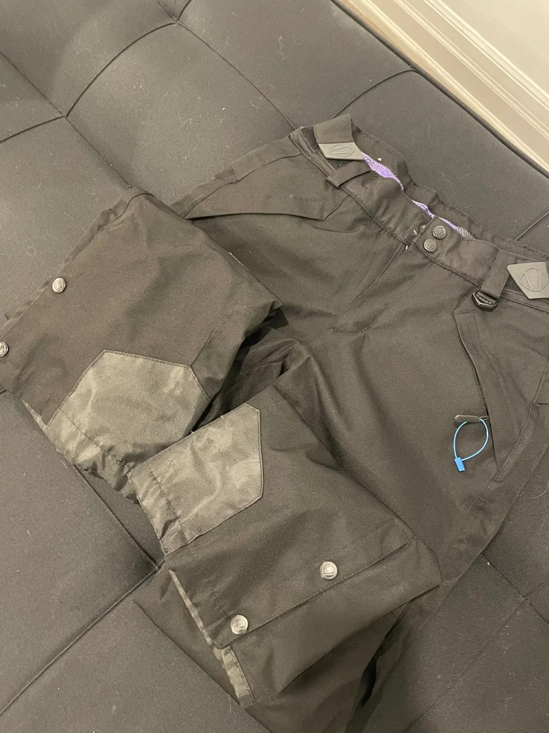 Black Snow Pants - Size Small image indicator(2)