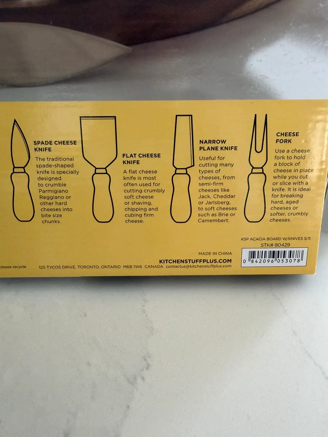 Entertaining Stuff Acacia Cheese Board with Knives - New image indicator(4)