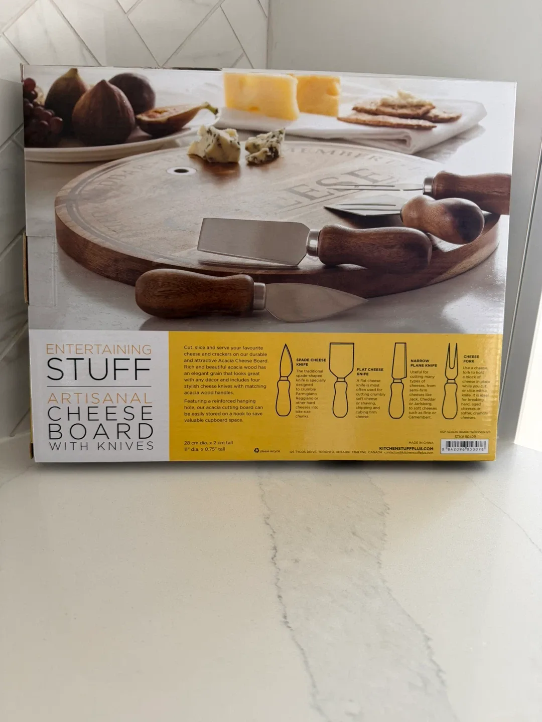 Entertaining Stuff Acacia Cheese Board with Knives - New image indicator(2)