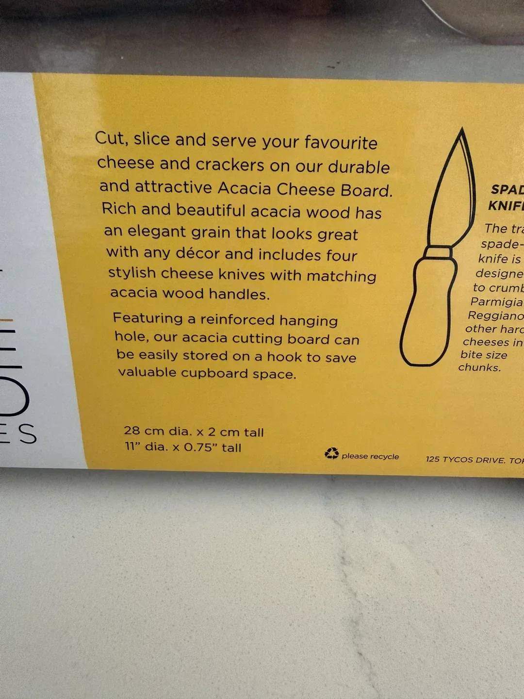 Entertaining Stuff Acacia Cheese Board with Knives - New image indicator(3)