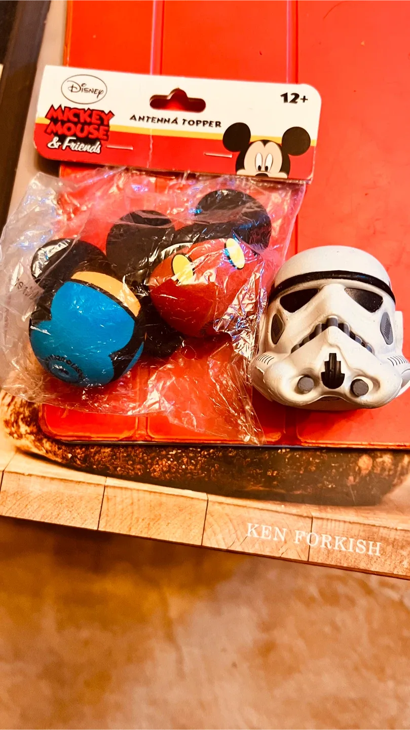 Disney Mickey Mouse & Friends Antenna Topper 12+ thumbnail