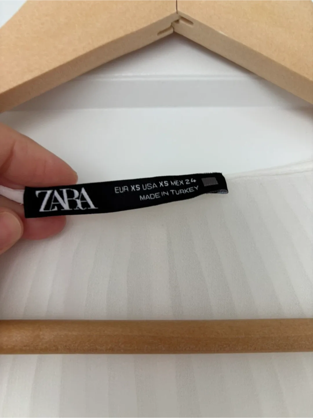 Zara White  Blouse - Size XS image indicator(3)