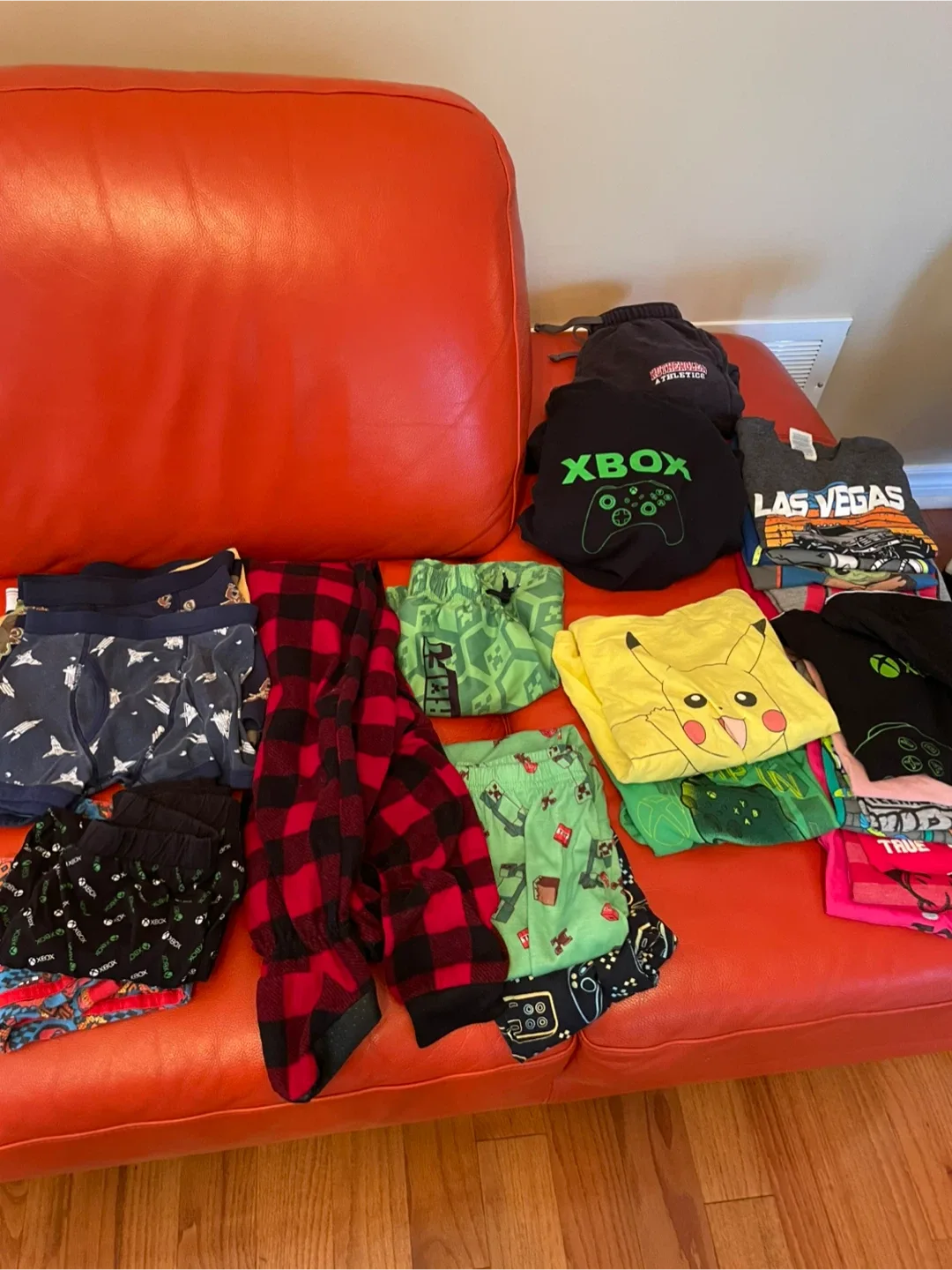 Kids' Assorted Clothing Lot thumbnail