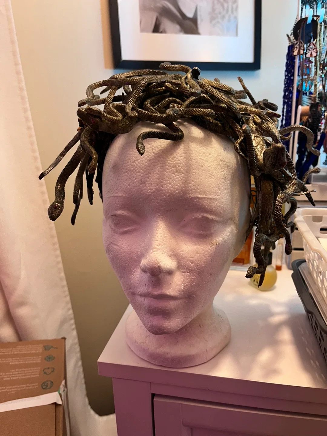 Medusa Costume image indicator(3)