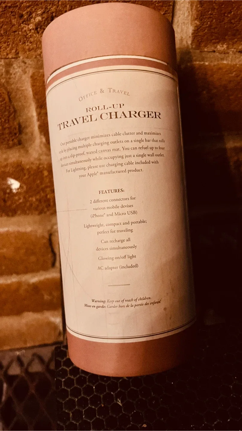 Roll-Up Travel Charger - Office & Travel image indicator(2)