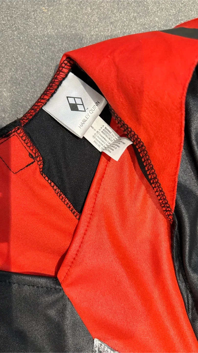 Party City Harley Quinn Costume - Red & Black Size 10-13 image indicator(3)