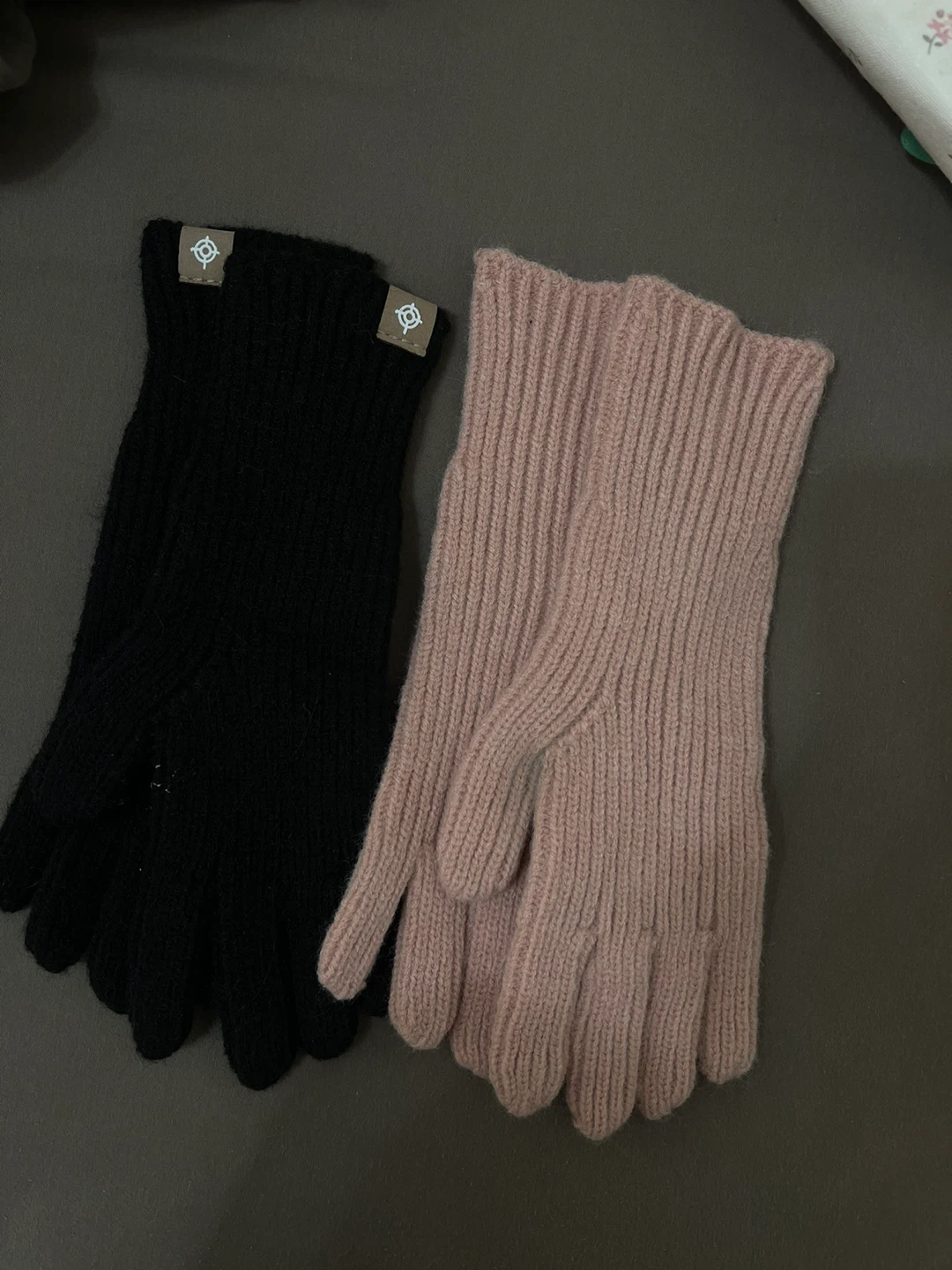 Knitted Gloves - Black and Pink - photo 3