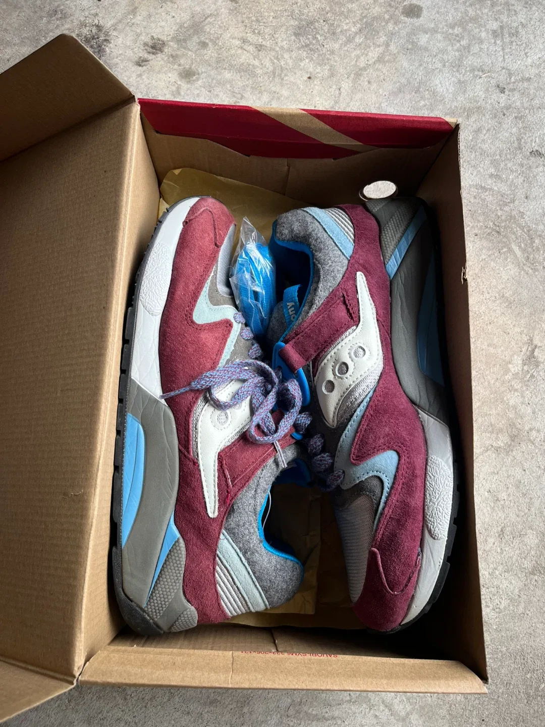 Saucony Grid Azura 2000 Shoes image indicator(3)