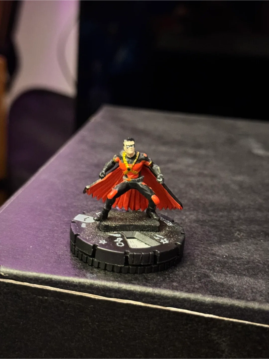 DC Heroclix Miniatures - Batman, Harley Quinn, Robin image indicator(3)