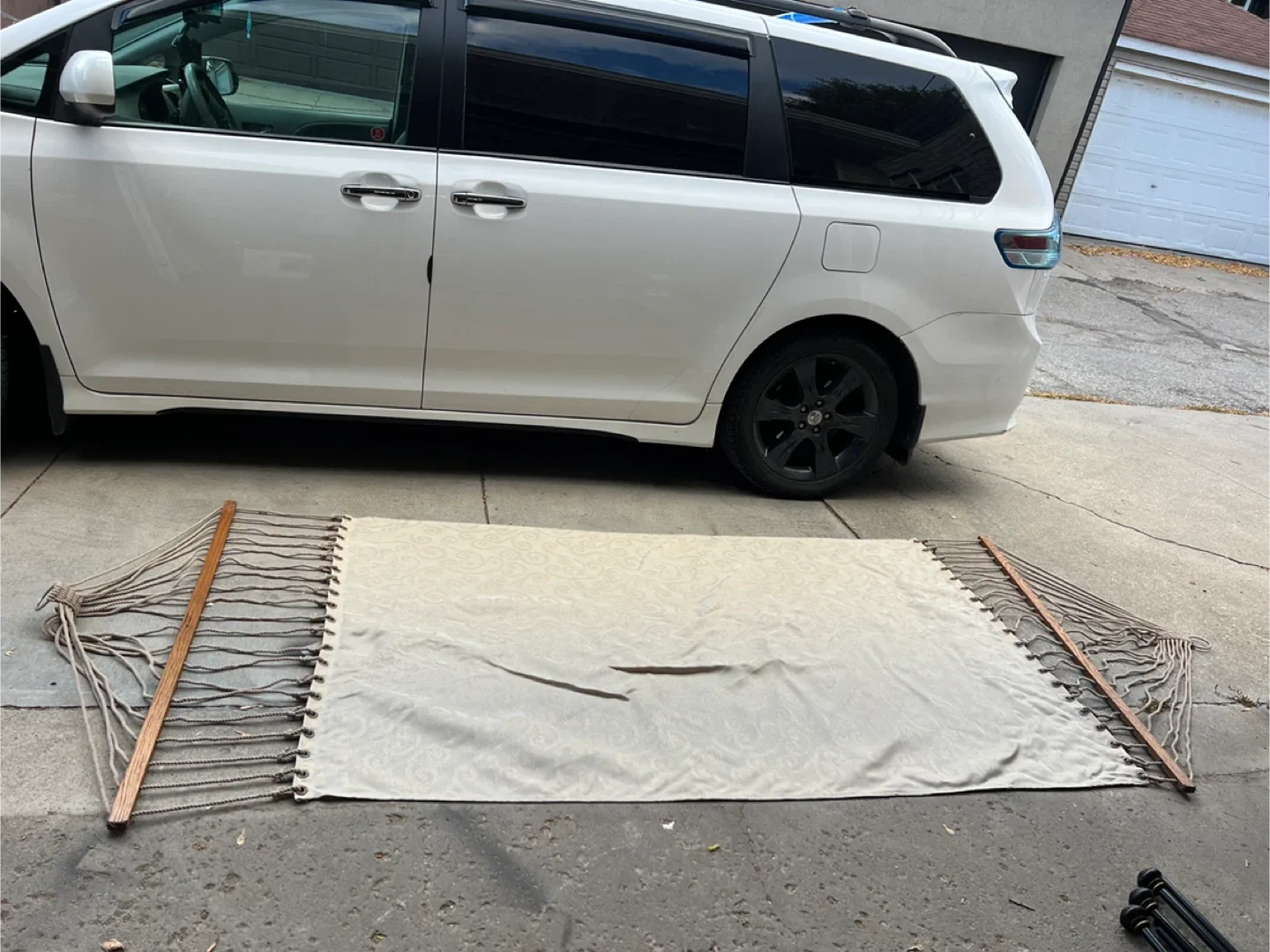 Hammock with Beige Patterned Fabric image indicator(5)