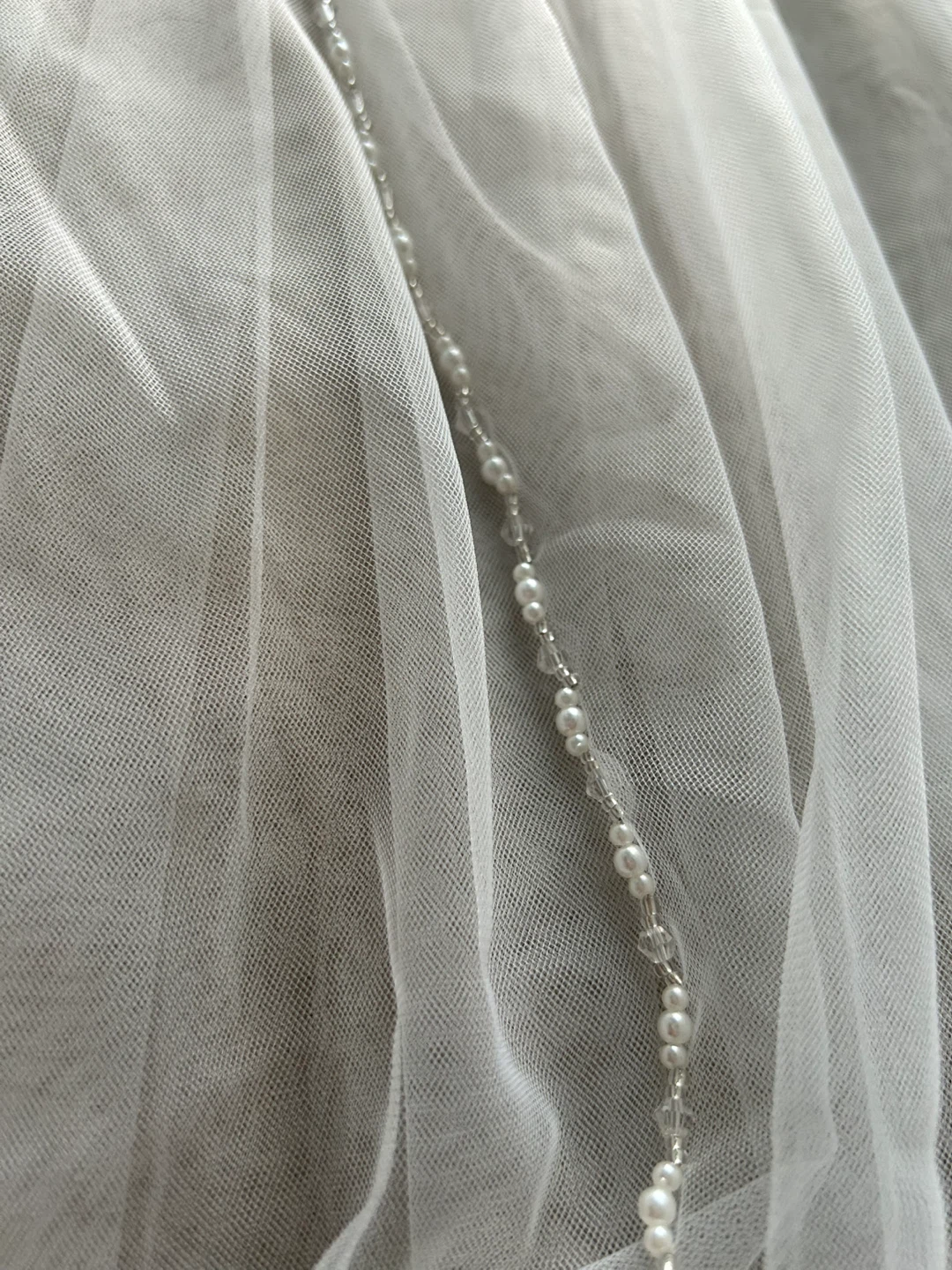 Wedding Veil with Pearls & Crystals - photo 3
