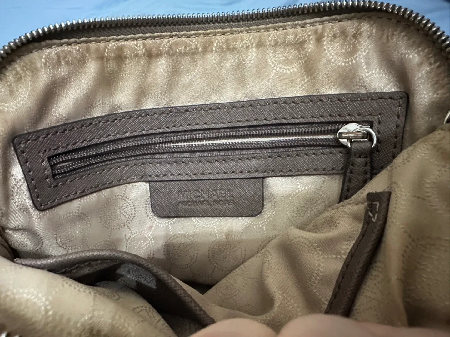 Michael Kors Crossbody Bag - Brown image indicator(5)