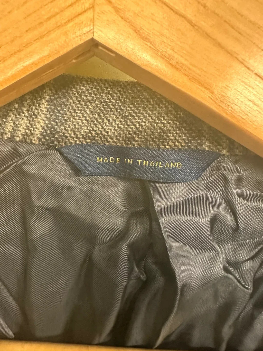 Brooks Brothers Regent Plaid Blazer Size 48R image indicator(4)