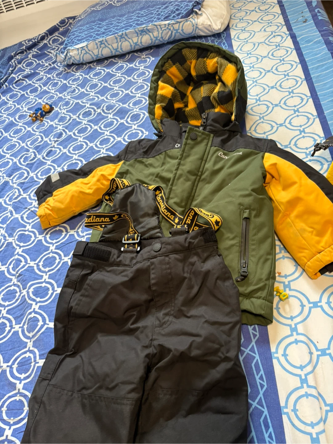 Canadian Snowsuit Set