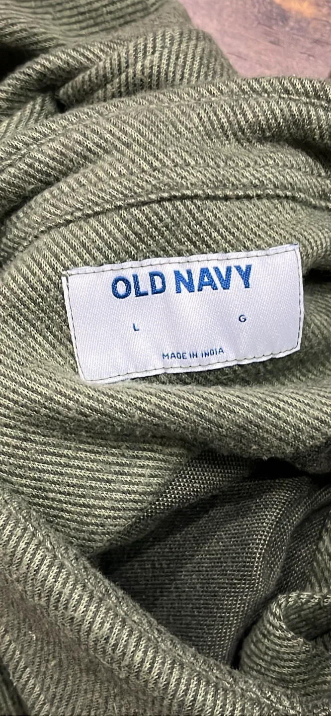 Old Navy Olive Green Long Sleeve Shirt - Size L image indicator(3)