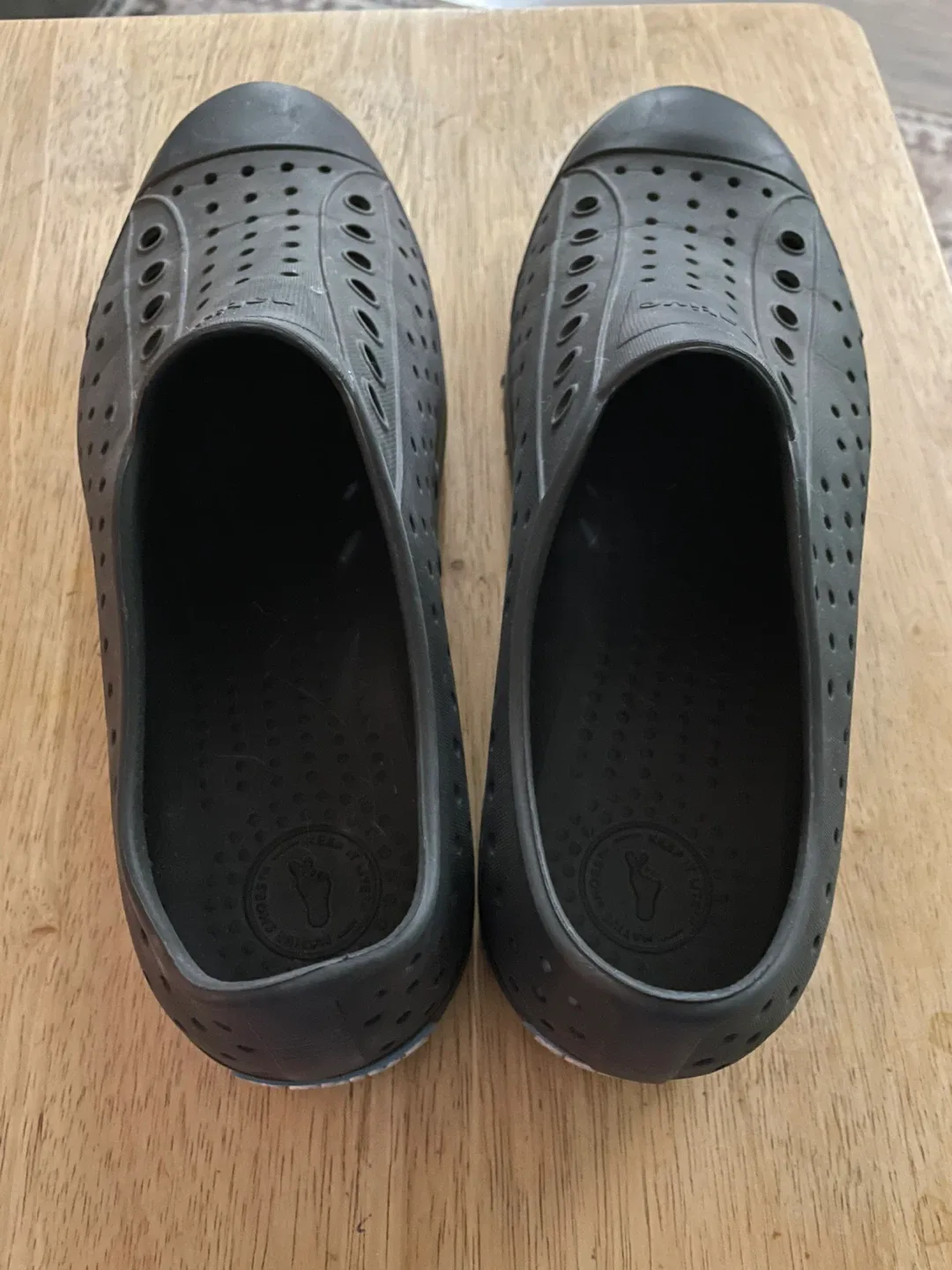 Native Shoes - Black image indicator(3)