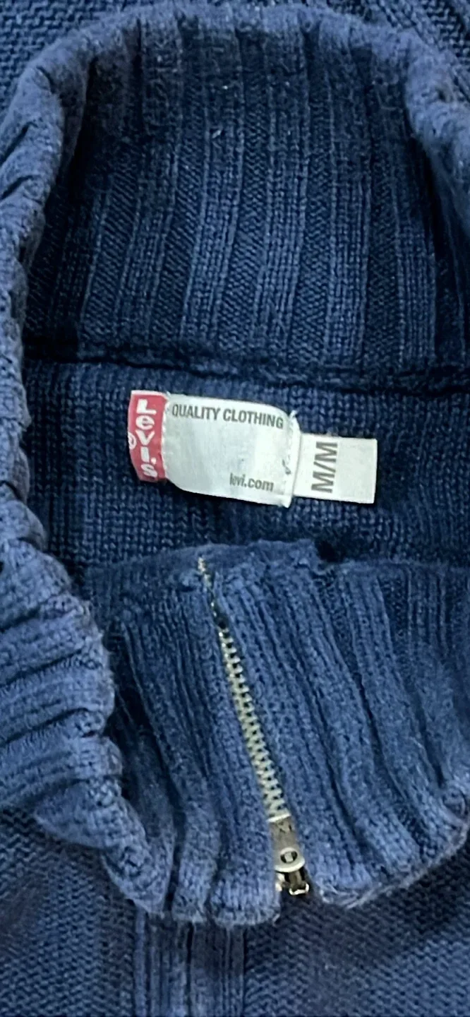Levi's Blue Half Zip Sweater - Size M image indicator(3)