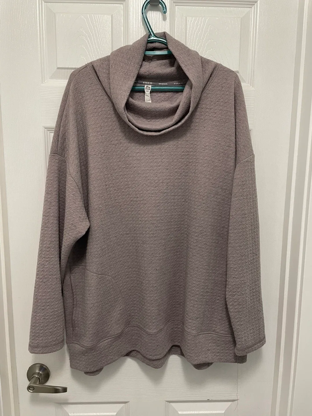 RBX Cowl Neck Pullover - Size 3XL