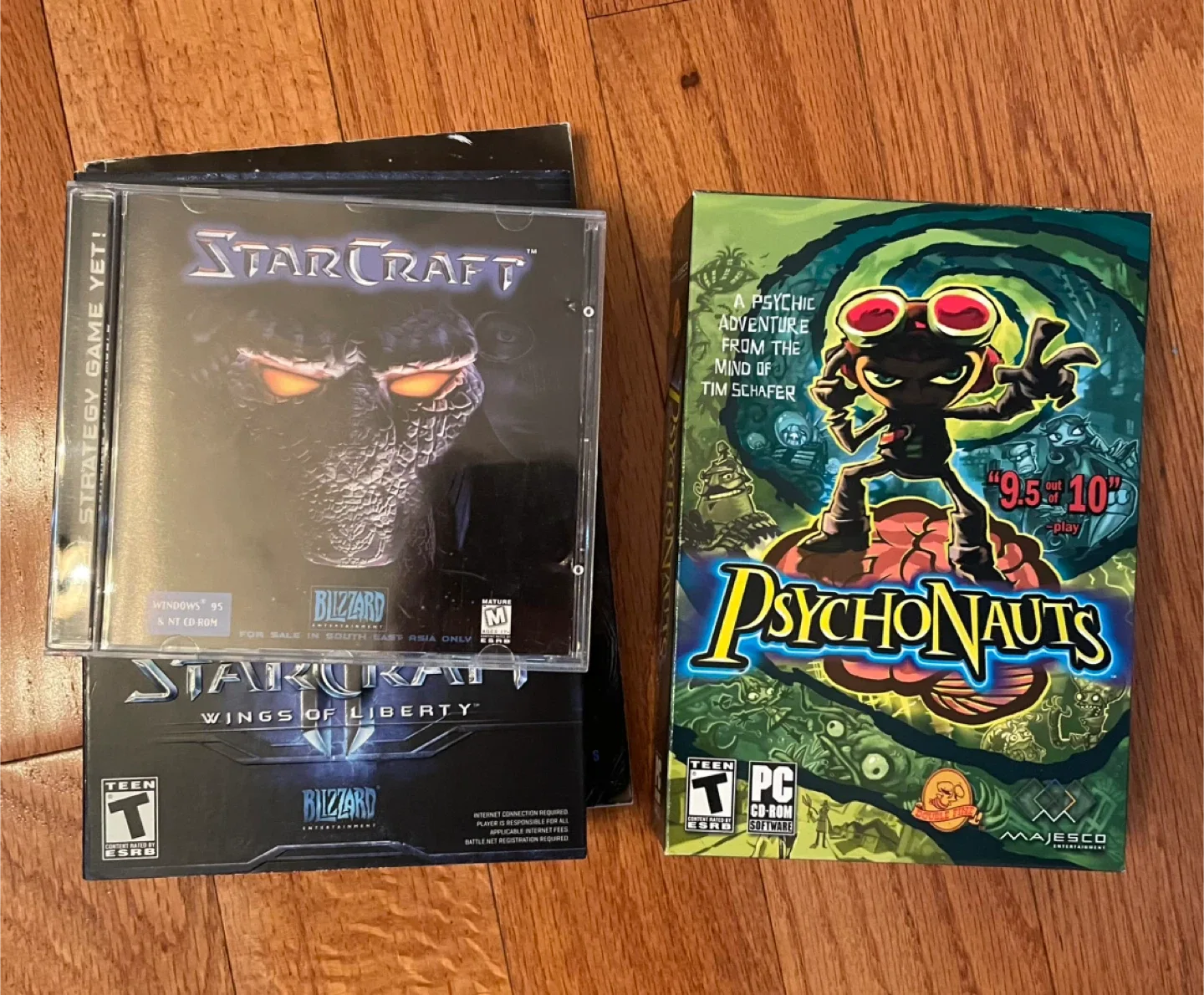 PC Game Lot: Command & Conquer, Civilization, Freedom Force + image indicator(4)