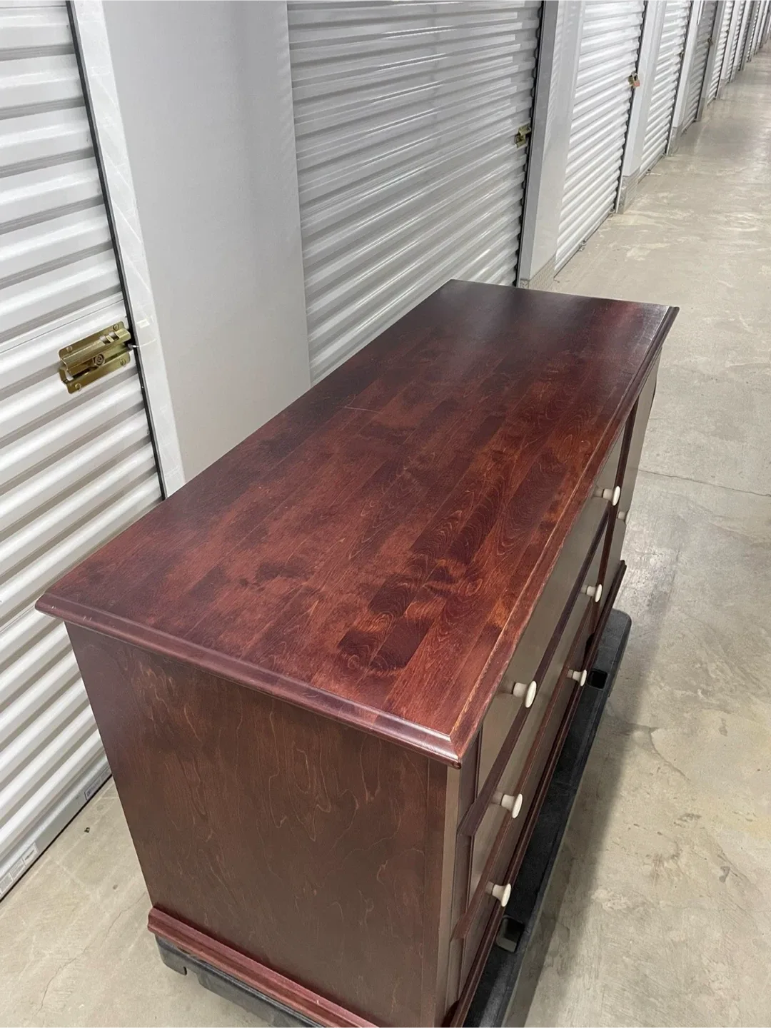 Dresser / Changing Table & Armoire / Chest Of Drawers image indicator(5)