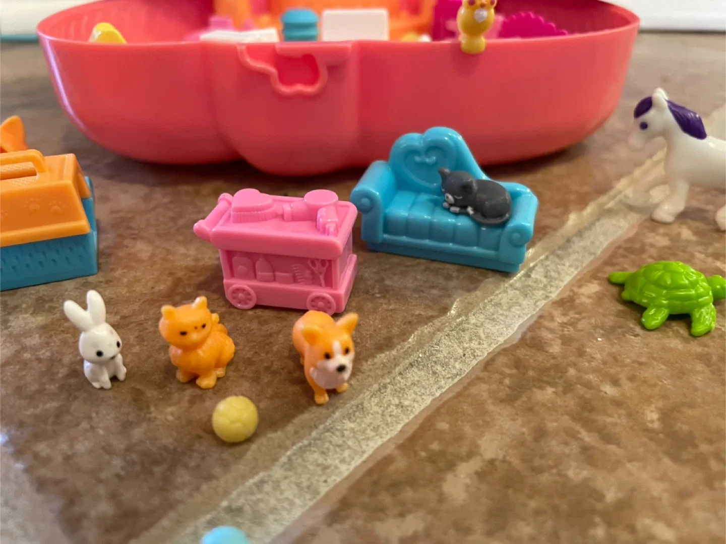 Polly Pocket Cat Compact Playset image indicator(3)