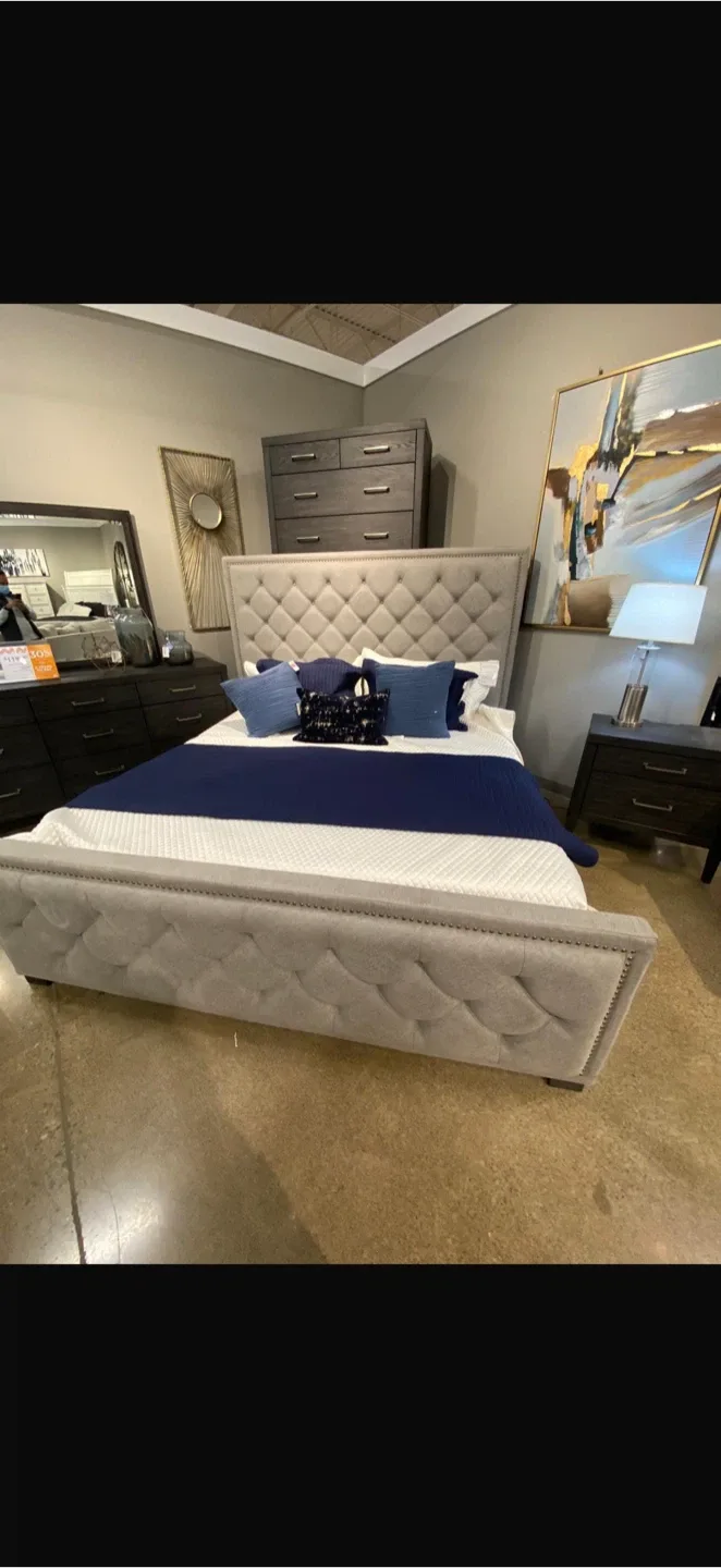 Tufted Upholstered Bed Frame- Queen Size. Barnd ashly image indicator(4)